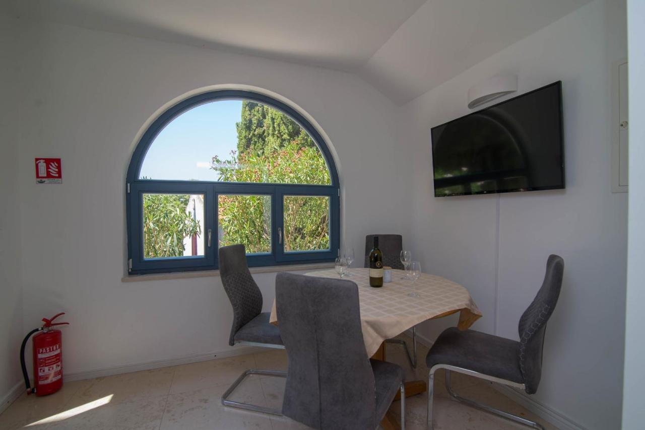 Villa Rialto Veli Lošinj 外观 照片