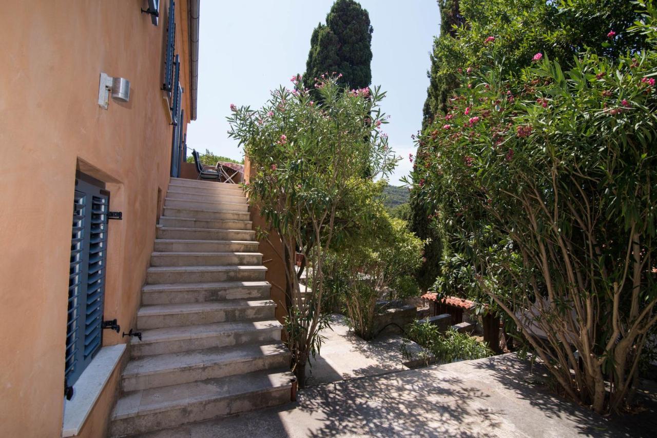 Villa Rialto Veli Lošinj 外观 照片